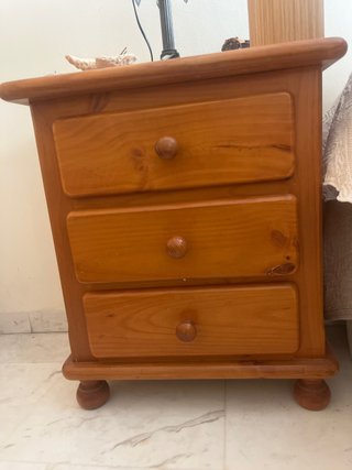 Mesitas de noche provenzales de madera