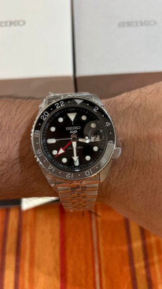 Seiko 5 Sports GMT Negro