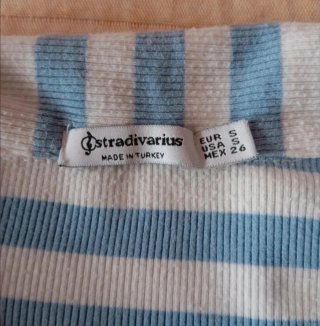 Camiseta rayas Stradivarius