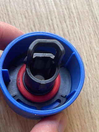 Tapón AdBlue Peugeot/Citroen OEM: 9813850980