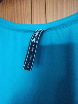 Blusa verde azulada manga 3/4