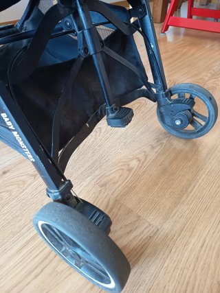 Silla de paseo ligera Baby Monsters