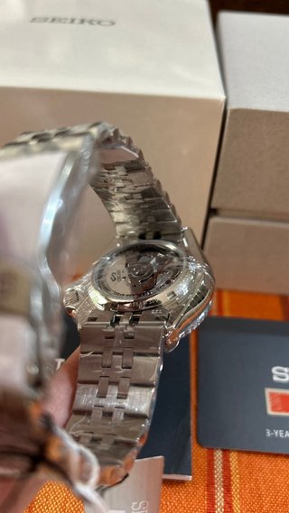 Seiko 5 Sports GMT Edición Limitada Slamdunk