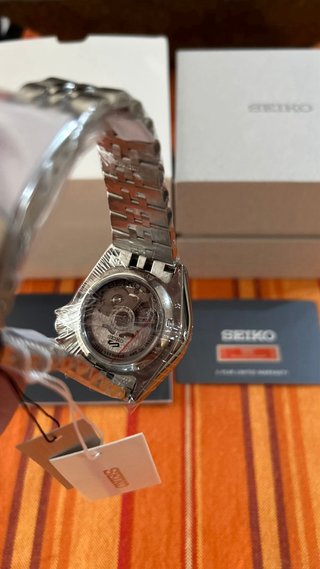 Seiko 5 Sports GMT Edición Limitada Slamdunk