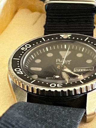 Pulsar Diver 150m Quarzo Giorno-Data