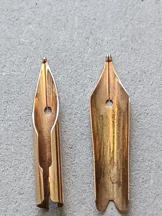 2 Penne Stilografiche Oro Senza Marca