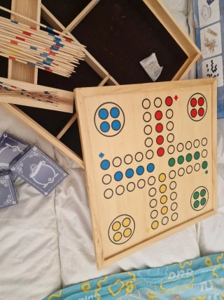 Juego de mesa multijuegos de madera