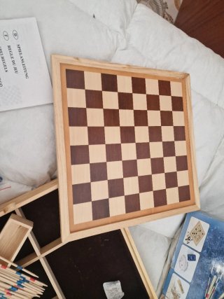 Juego de mesa multijuegos de madera