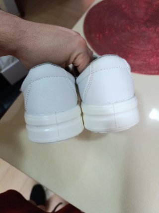 Zapatos blancos mujer