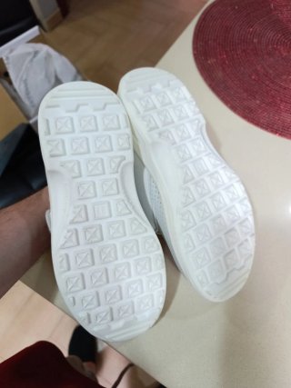 Zapatos blancos mujer