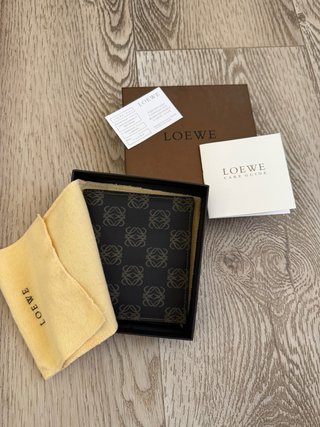 Cartera Tarjetero Billetero Loewe Monograma. Nueva