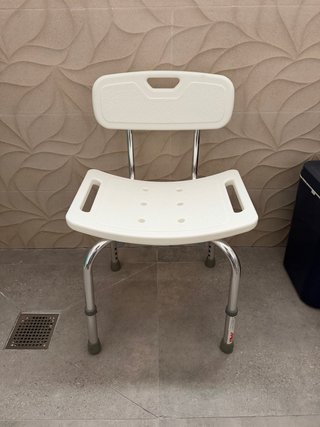 Silla de ducha con respaldo y asiento