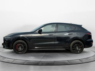 Maserati Levante Modena (2022)