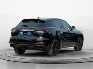 Maserati Levante Modena (2022)