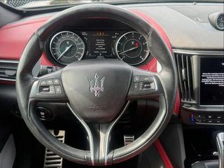 Maserati Levante Modena (2022)