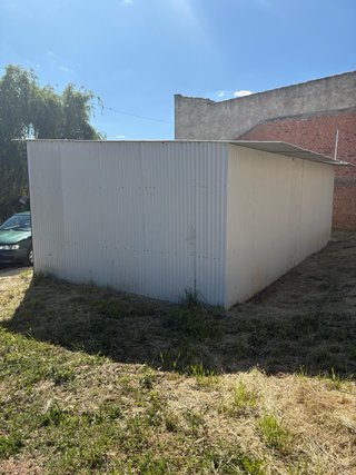 Caseta Chapa 40m2 (8x5). Ya viene desmontada.