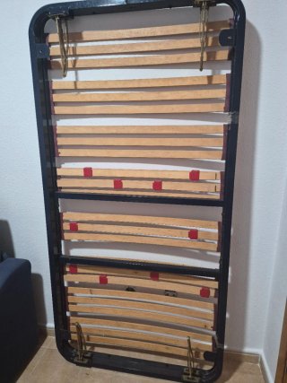 Cama articulada madera y plástico