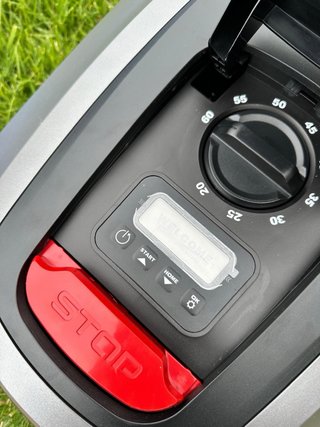 Cortacésped Automático Sunseeker X5 Gen 2
