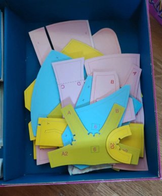 Clementoni Inventa la Moda - Gioco Creativo