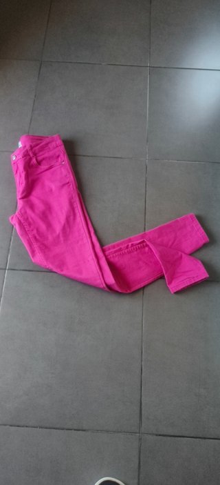 Pantalón rosa fucsia