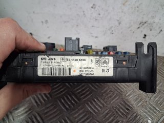 CAJA RELES / FUSIBLES CITROEN C2 9650585780