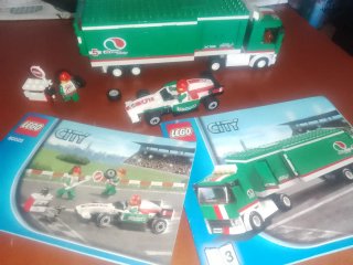 LEGO City Camion Coche de Carreras Octan
