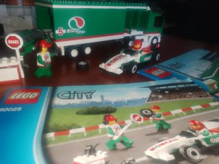LEGO City Camion Coche de Carreras Octan