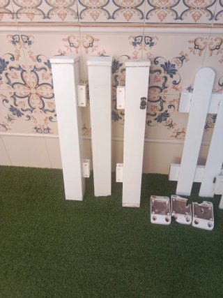 Valla de Jardín Blanca PVC y otra de puerta
