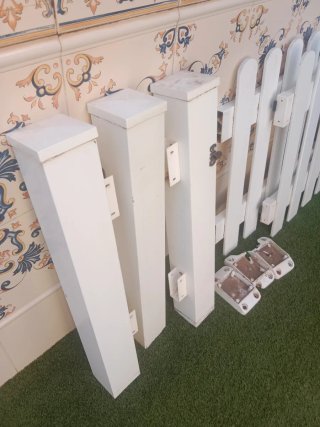 Valla de Jardín Blanca PVC y otra de puerta