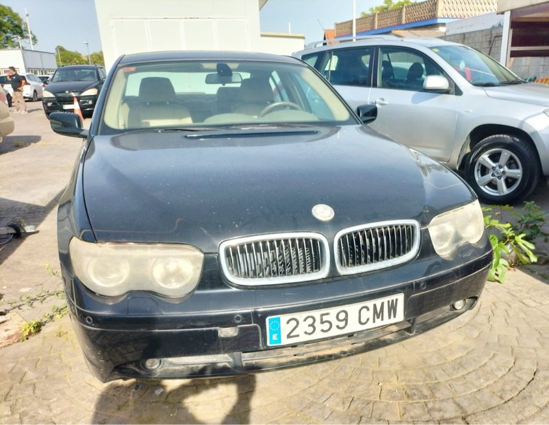BMW Serie 7 2004 - foto 1