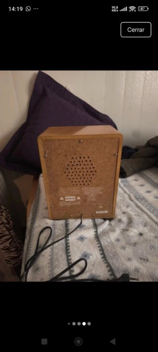 Radio Retro Vintage Marrón y Amarillo