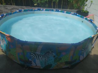 Piscina desmontable con diseño