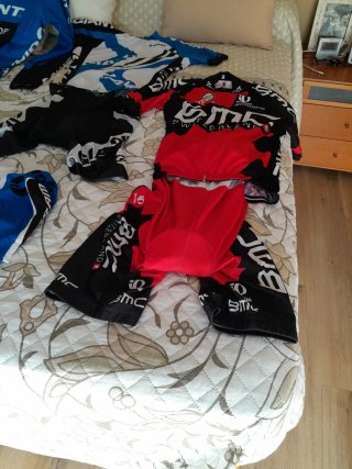 Conjunto Ciclismo Giant SRAM Azul Negro