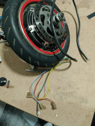 Motor de patinete eléctrico con freno