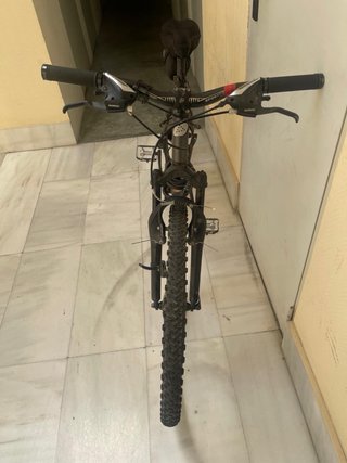 Bicicleta Rockrider gris