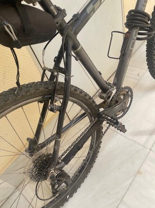 Bicicleta Rockrider gris