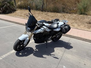 BMW F800R Naked con maletas originales BMW