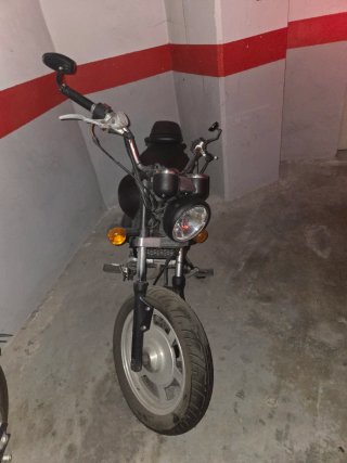 Moto Hyosung 125 Aquila
