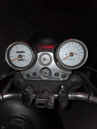Moto Hyosung 125 Aquila