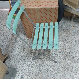 Silla plegable metal y plástico