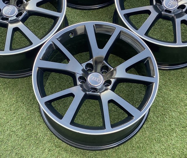 Llantas Originales Audi 19" - Impolutas