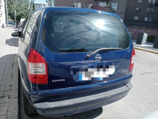 Opel Zafira 2004