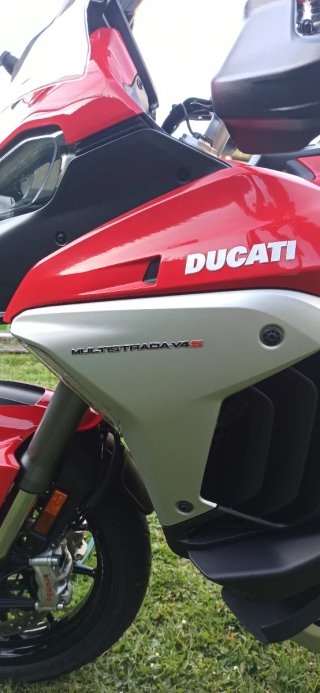 Ducati Multistrada V4S