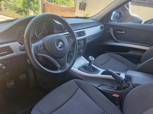 BMW 320d LCI 60.000 kms unico propietario