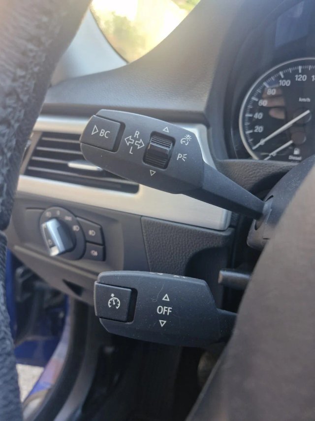 BMW 320d LCI 60.000 kms unico propietario