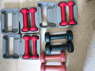 Juego de Pesas Rojas y Negras