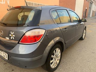 Opel Astra 2005