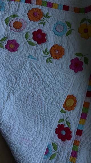 Colcha patchwork flores multicolor “Zara Home”