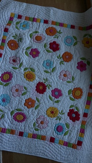 Colcha patchwork flores multicolor “Zara Home”