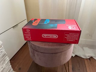 Caja Nintendo Switch